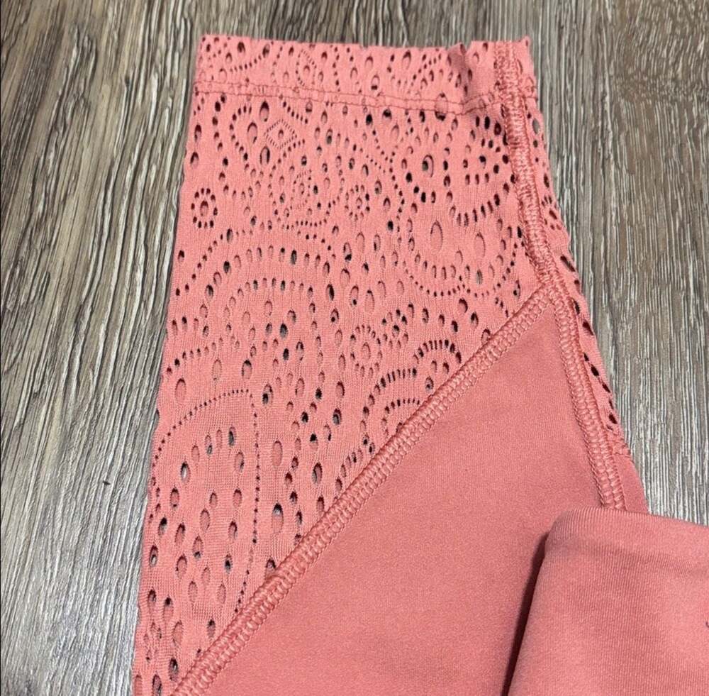 PINK Victoria's Secret High Waist Lace Mesh Cutout Leggings Coral - Picture 4 of 6